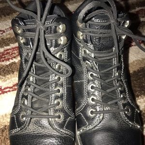 HD women’s boots